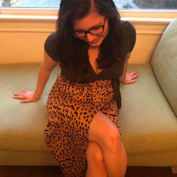 Meet your Posher, Piper π - Picture 1 of 2